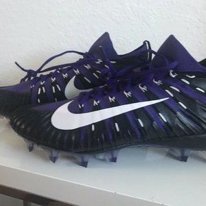 Nike Alpha Menace Elite Football Cleats Purple